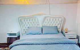 Elite Rooms